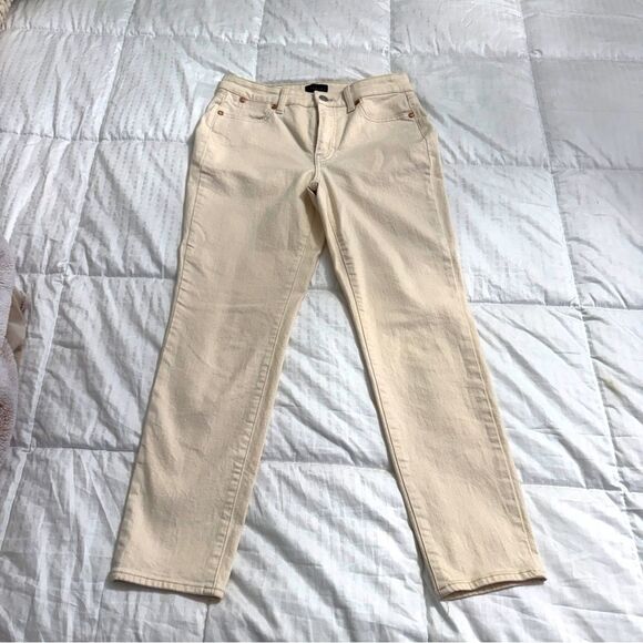 Talbots Slim Ankle Jeans (curvy) w stretch size 4P
Excellent like new condition! - Picture 1 of 7